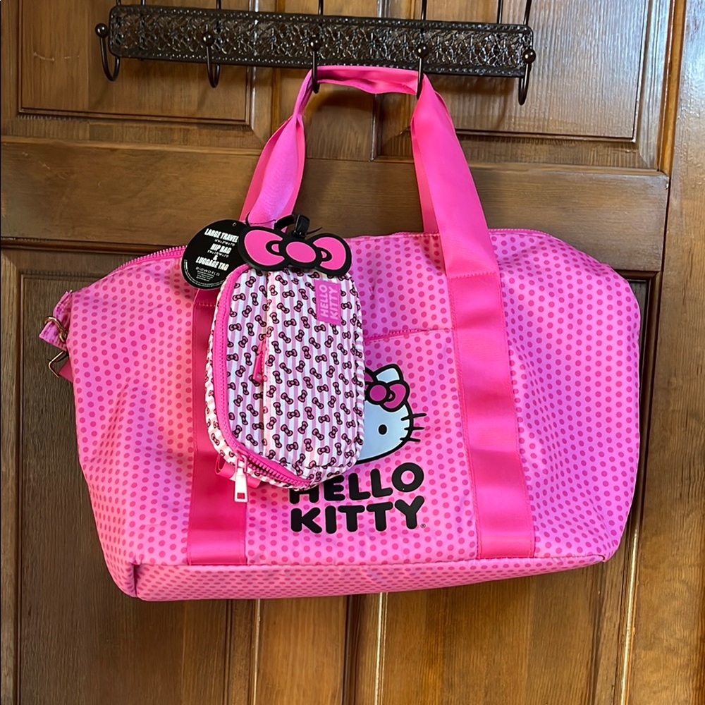 NWT BIOWORLD Hello Kitty Pink Kids Accessory Set
